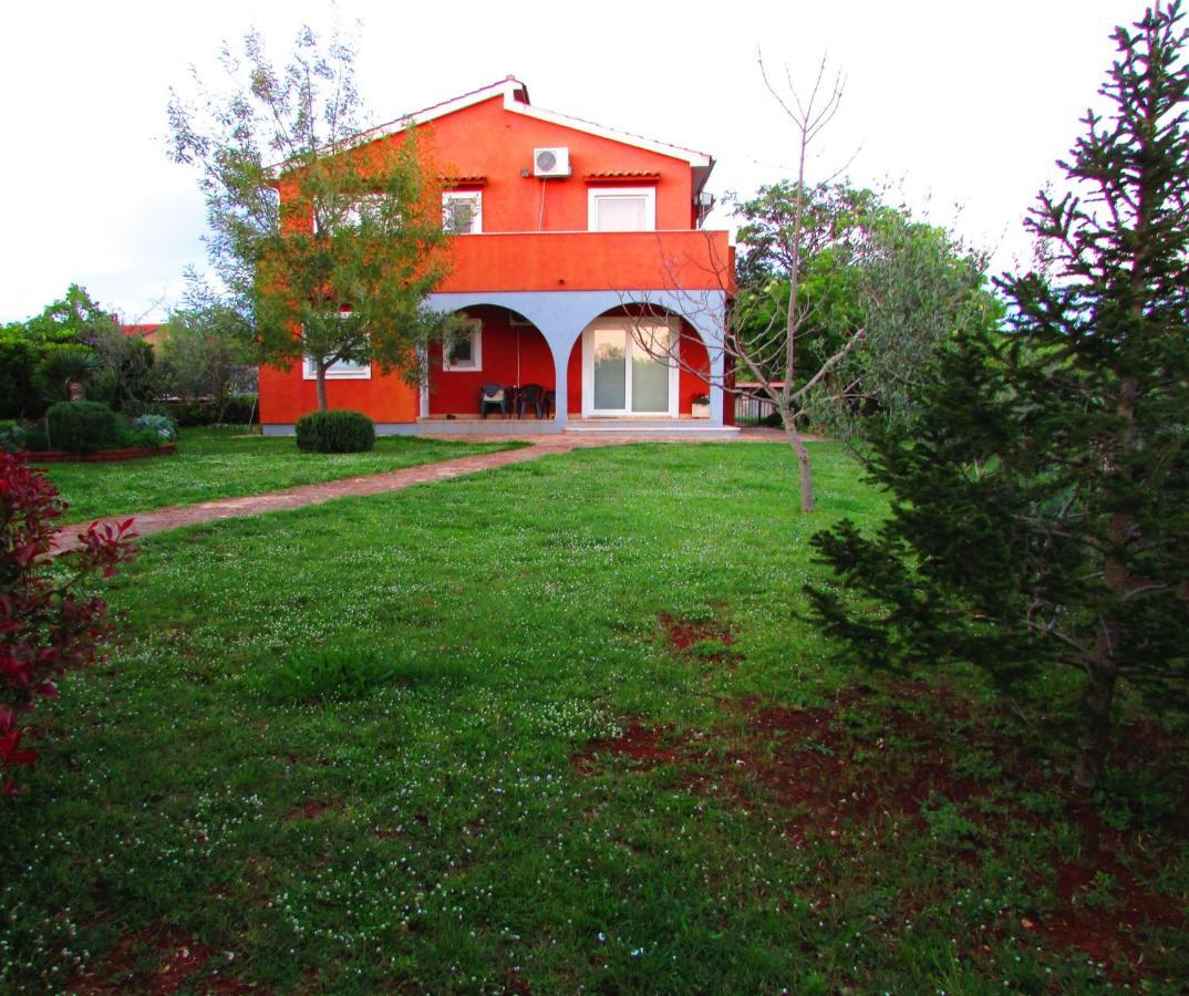 Tar-Vabriga Apartman Perci Vrh מראה חיצוני תמונה